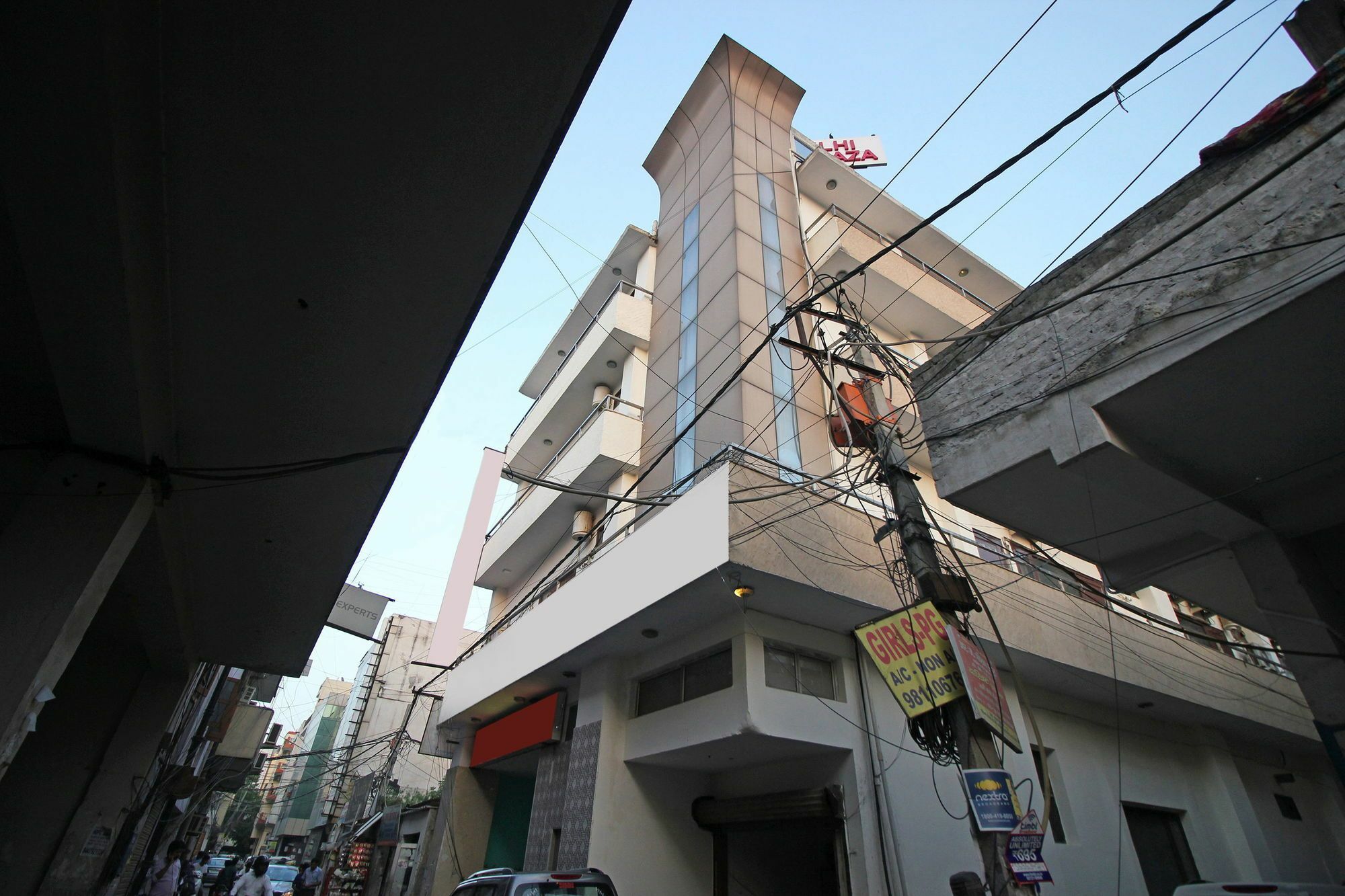 Oyo 9030 Hotel Delhi Airport Plaza Neu-Delhi Exterior foto